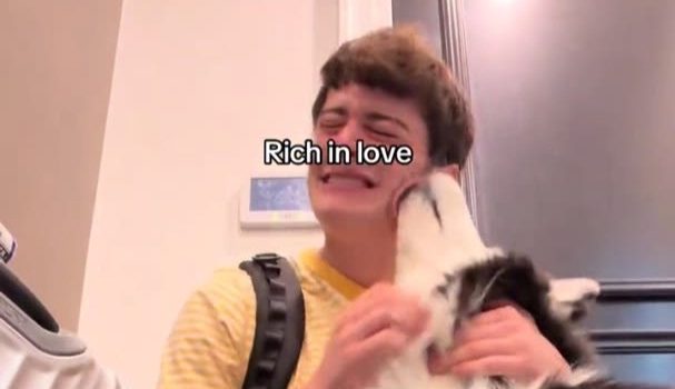Photo/Video: Tiktok Video #4 [‘About to leave for 6 months. Will miss them so much🥹’] – w/ Screen Captures
