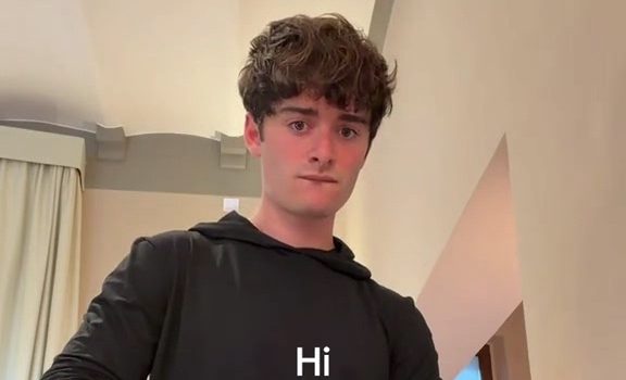 News/TikTok/Photos: Noah’s Official TikTok w/ Screen Captures [+ Site Note]